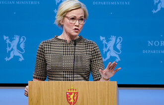 Bildet viser helse- og omsorgsminister Ingvild Kjerkol (Ap)