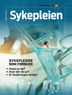 Bildet viser forsiden til papirutgaven Sykepleiere som forsker
